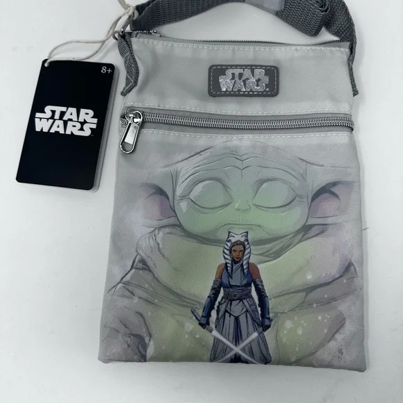 Disney Funko Star Wars Mandalorian Gray Crossbody Bag NWT - Picture 1 of 2